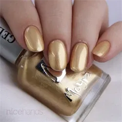 937 Déborah, Moyra Gel look Neglelak